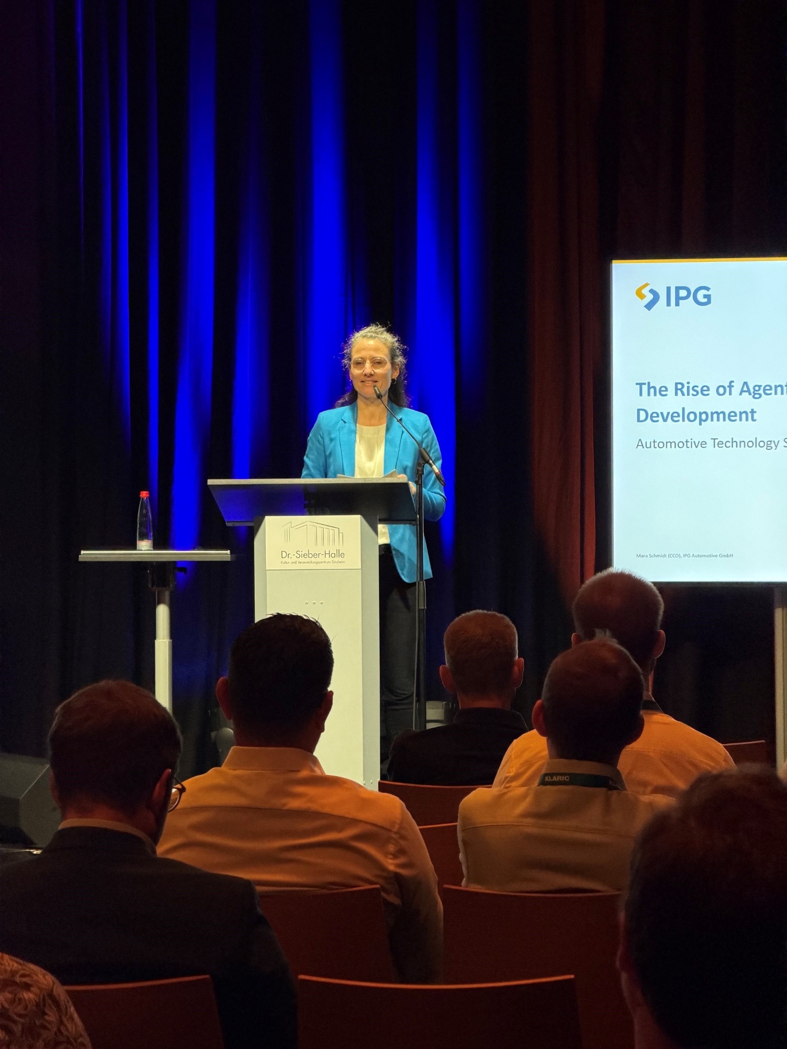 Mara Schmidt auf der Automotive Technology Show 2026